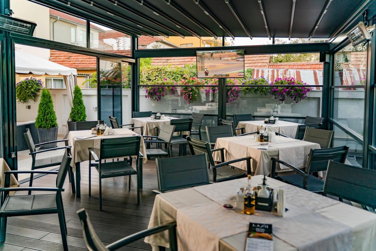 Family Hotel Laxo Obsor Exterior foto
